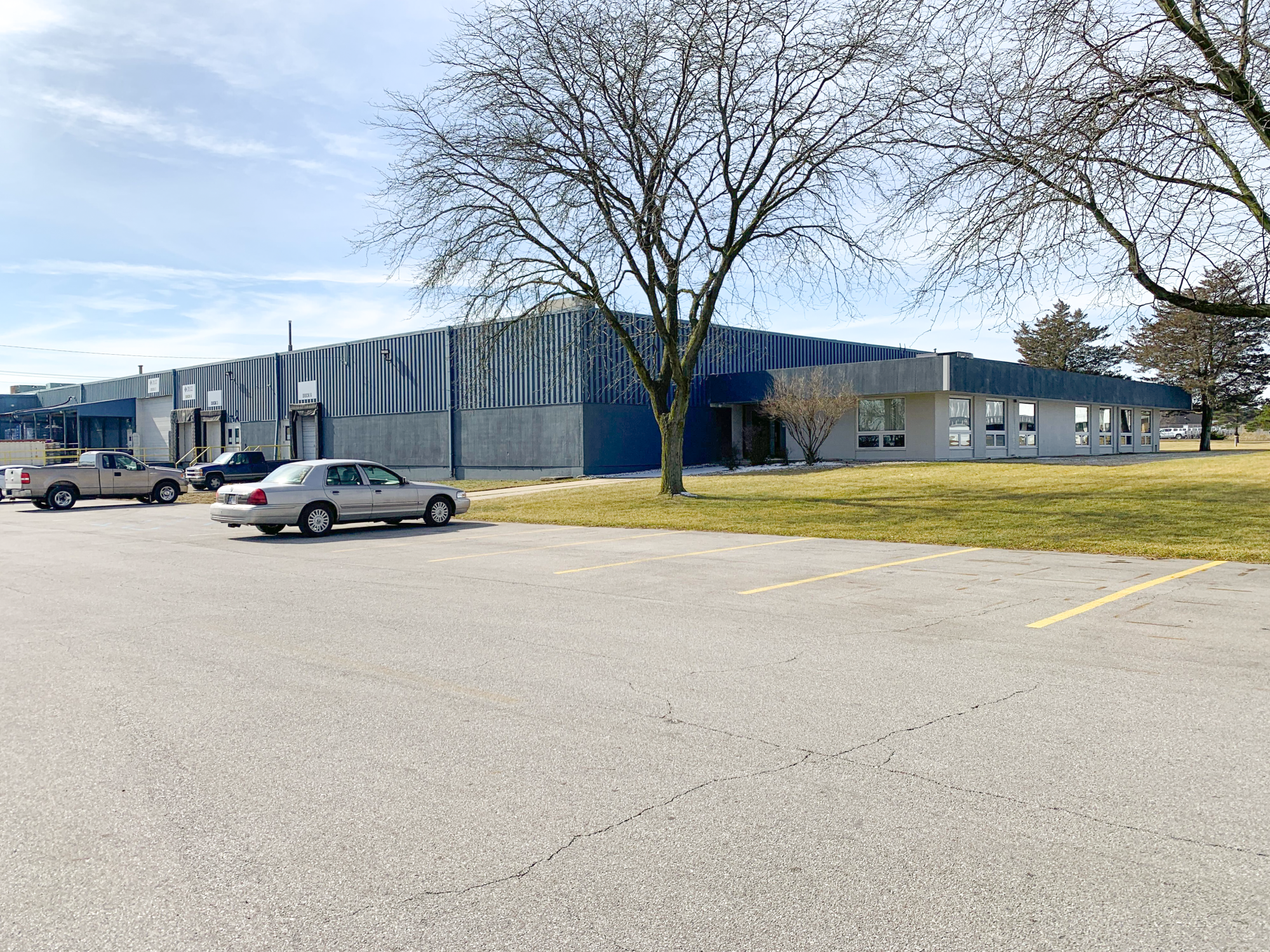 Sturges Property Group - Industrial Warehouse For Sublease In Fort Wayne Near I-69