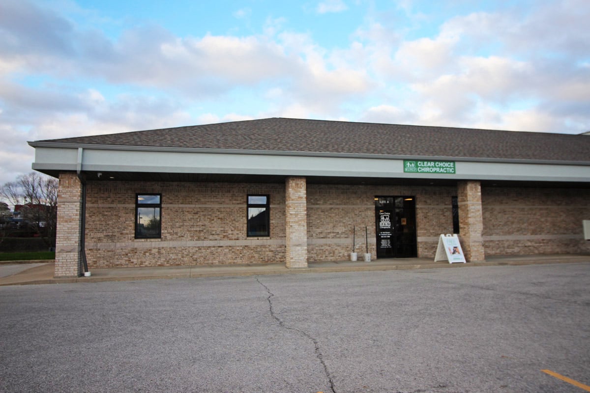 Sturges Property Group - Dutch Mill Landing, Bluffton IN retail/office space for lease