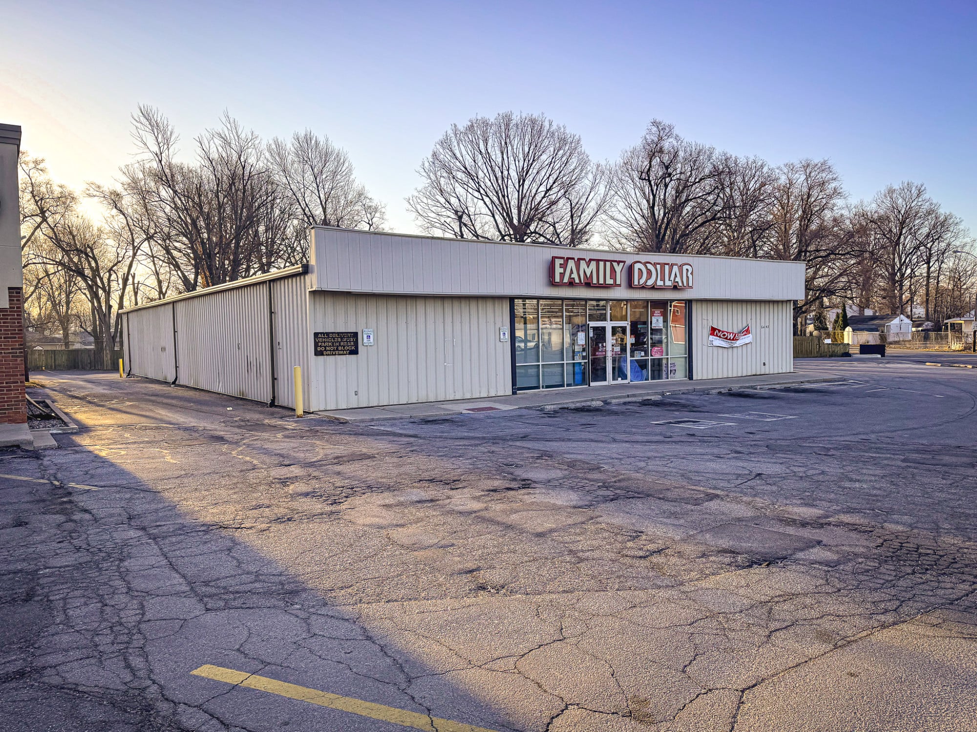 Sturges Property Group - Leased Family Dollar, 6441 Bluffton Road, Fort Wayne, IN 46819