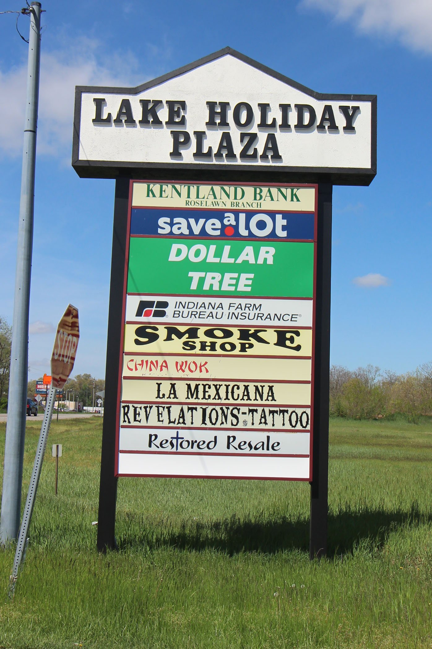 Sturges Property Group-Lake Holiday Plaza, Roselawn/DeMotte, Retail For Sale or Lease