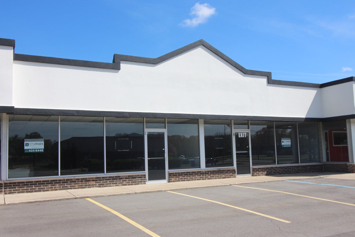 Sturges-Lake Holiday Plaza, 5916 E SR 10, DeMotte, IN-For Sale or Lease
