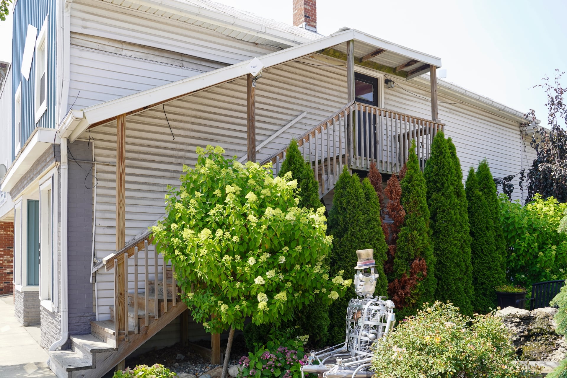 Sturges Property Group - Fremont Retail/Office Space For Sale/Lease, 119 E Toledo St, Fremont, IN
