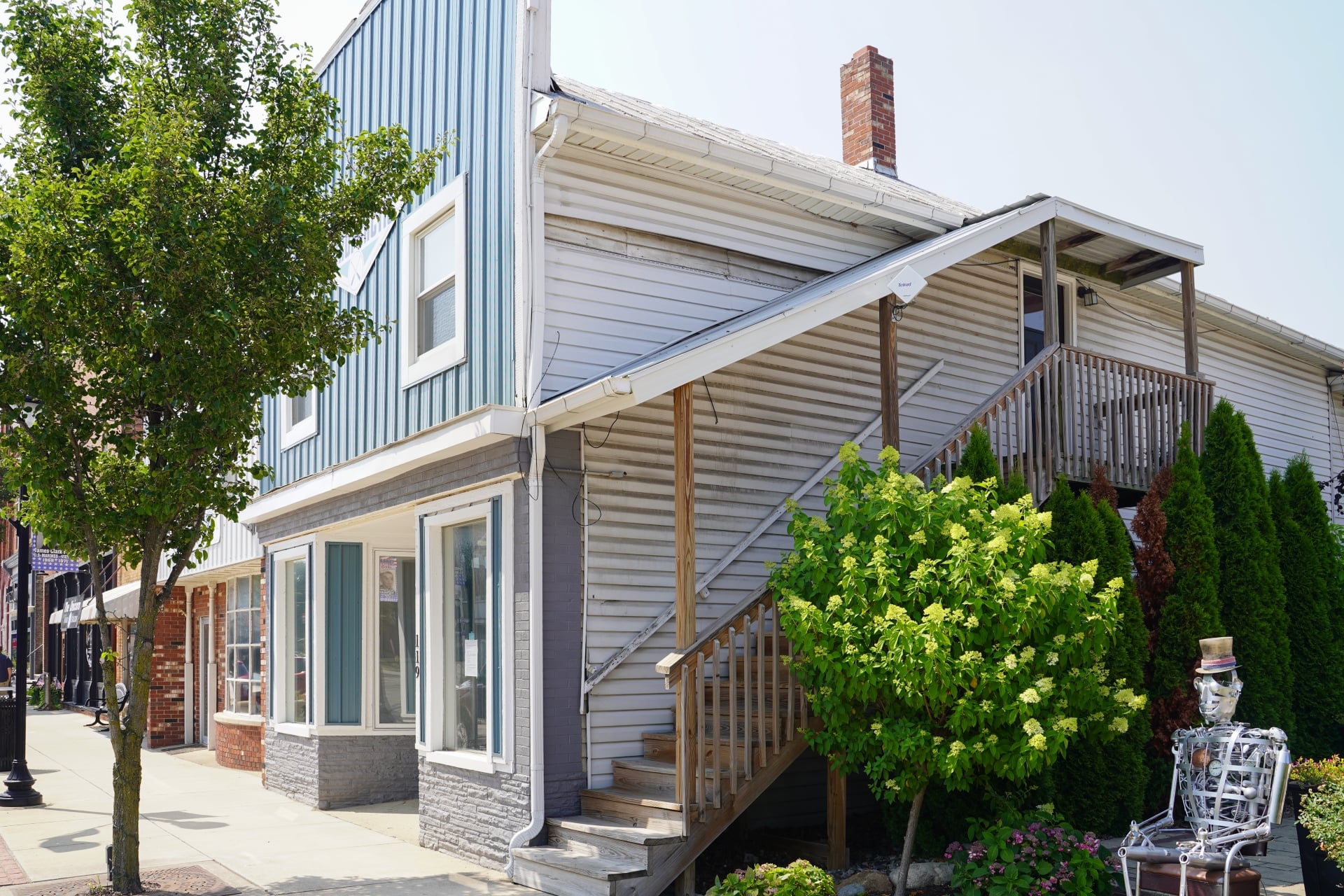 Sturges Property Group - Fremont Retail/Office Space For Sale/Lease, 119 E Toledo St, Fremont, IN