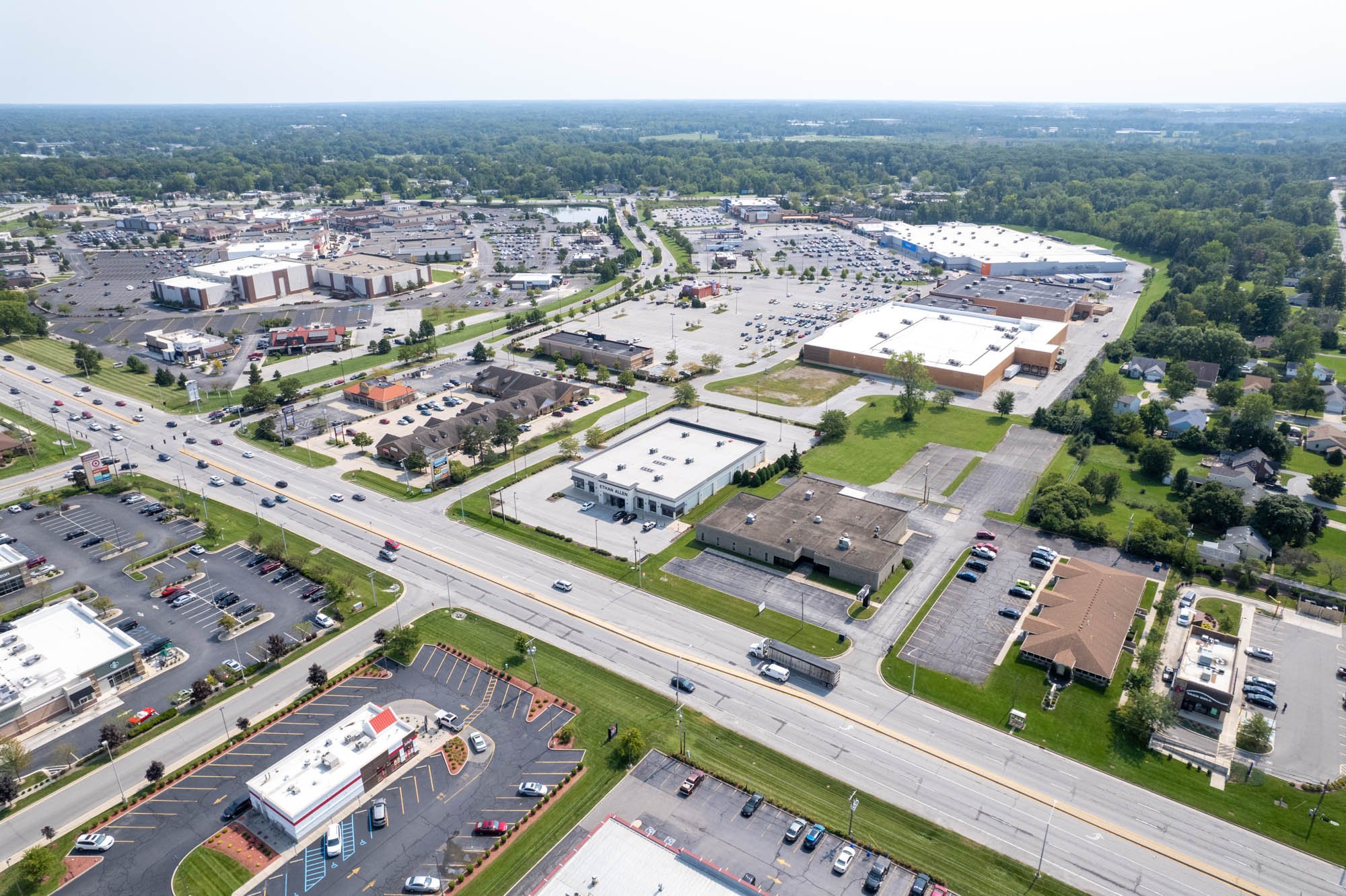 Sturges Property Group - Retail Office Space for lease or sale on Illinois Road in Fort Wayne