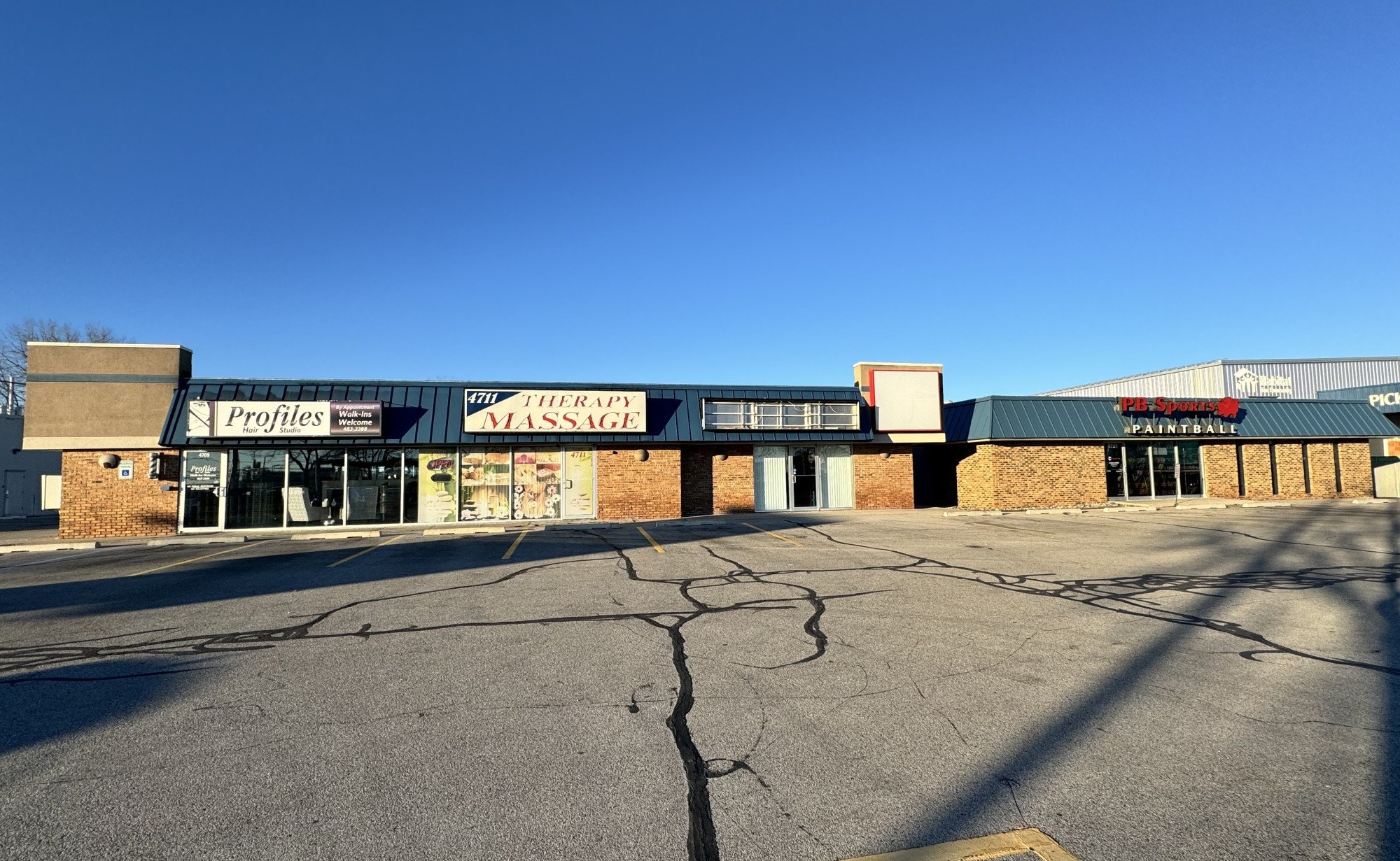 Sturges Property Group - Retail Space For Lease Lima Road Shopping Center Fort Wayne Indiana