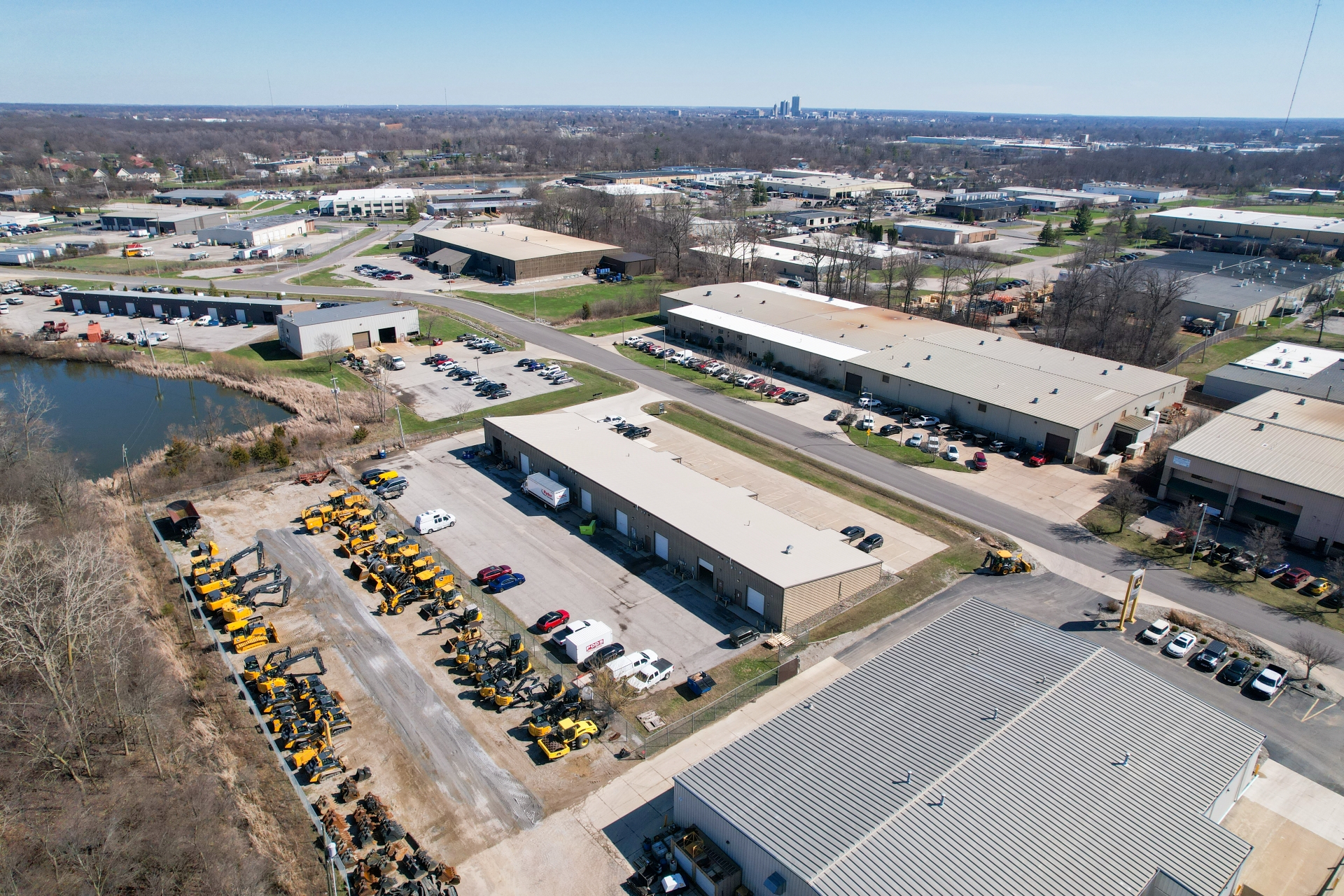 Sturges Property Group-Industrial For Lease-3020 Congressional Parkway, Fort Wayne, IN 46808