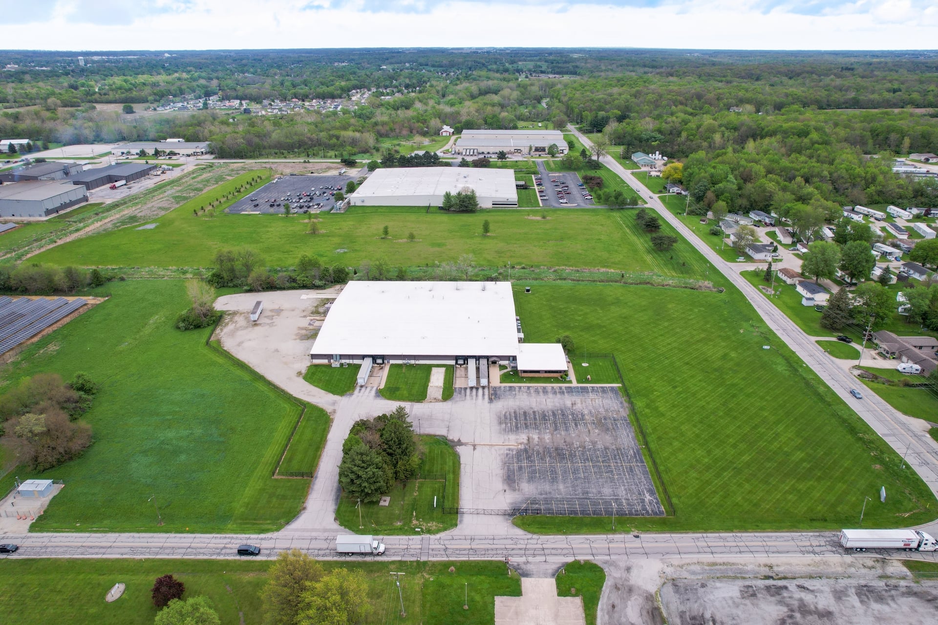 Sturges Property Group-For Sale or Lease-Riverfork Industrial-2051 Riverfork Dr-Huntington, IN