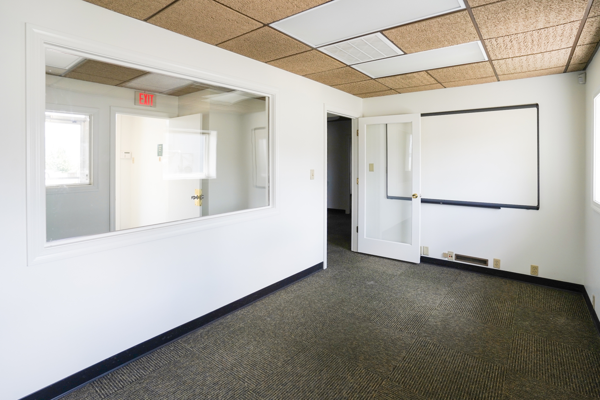 Sturges Property Group - 2010 Lakeview Drive, Fort Wayne Industrial space for lease
