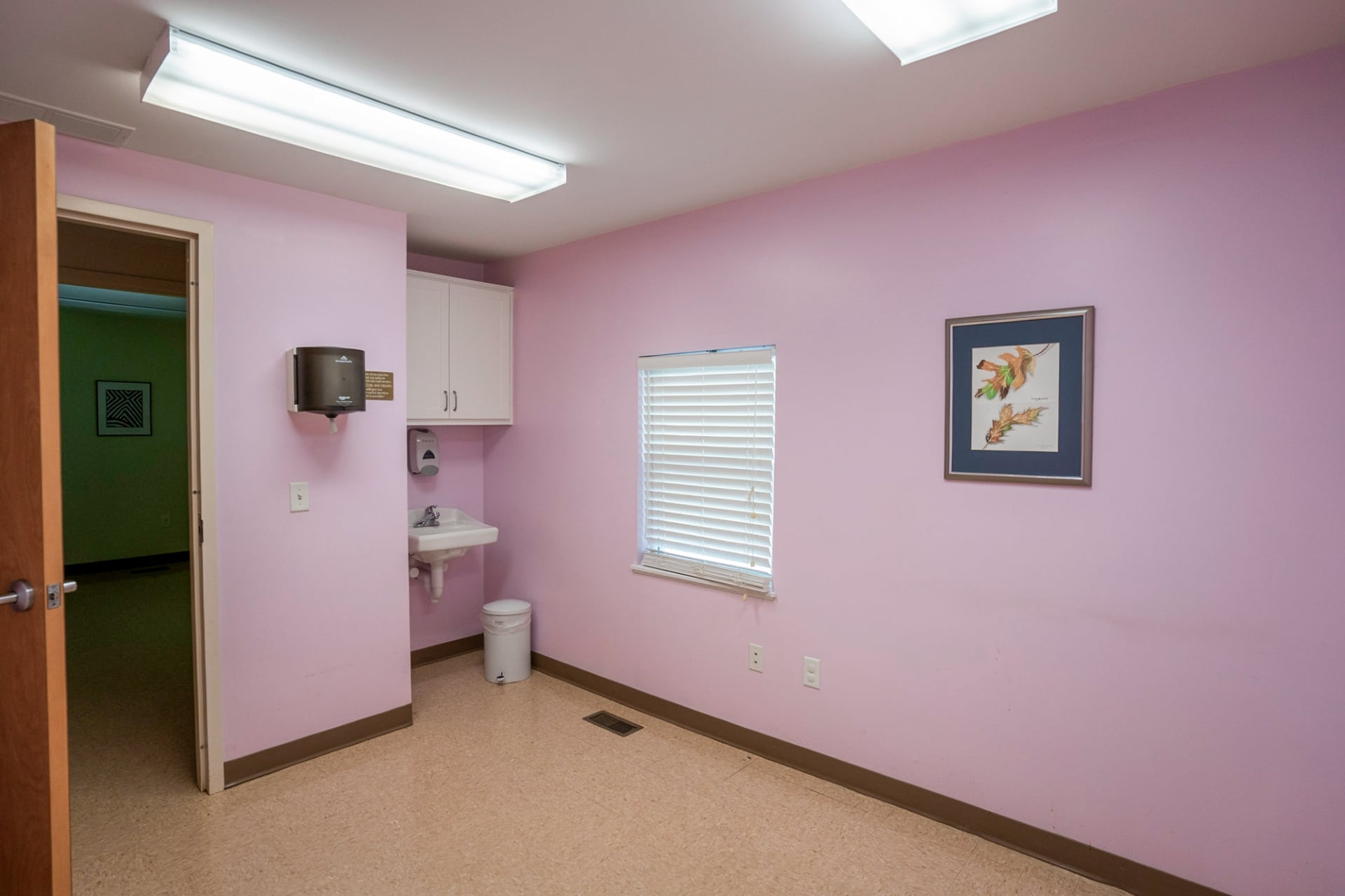 Sturges Property Group - 5107 N Bend Dr, Fort Wayne, IN 46804. Medical office for lease.