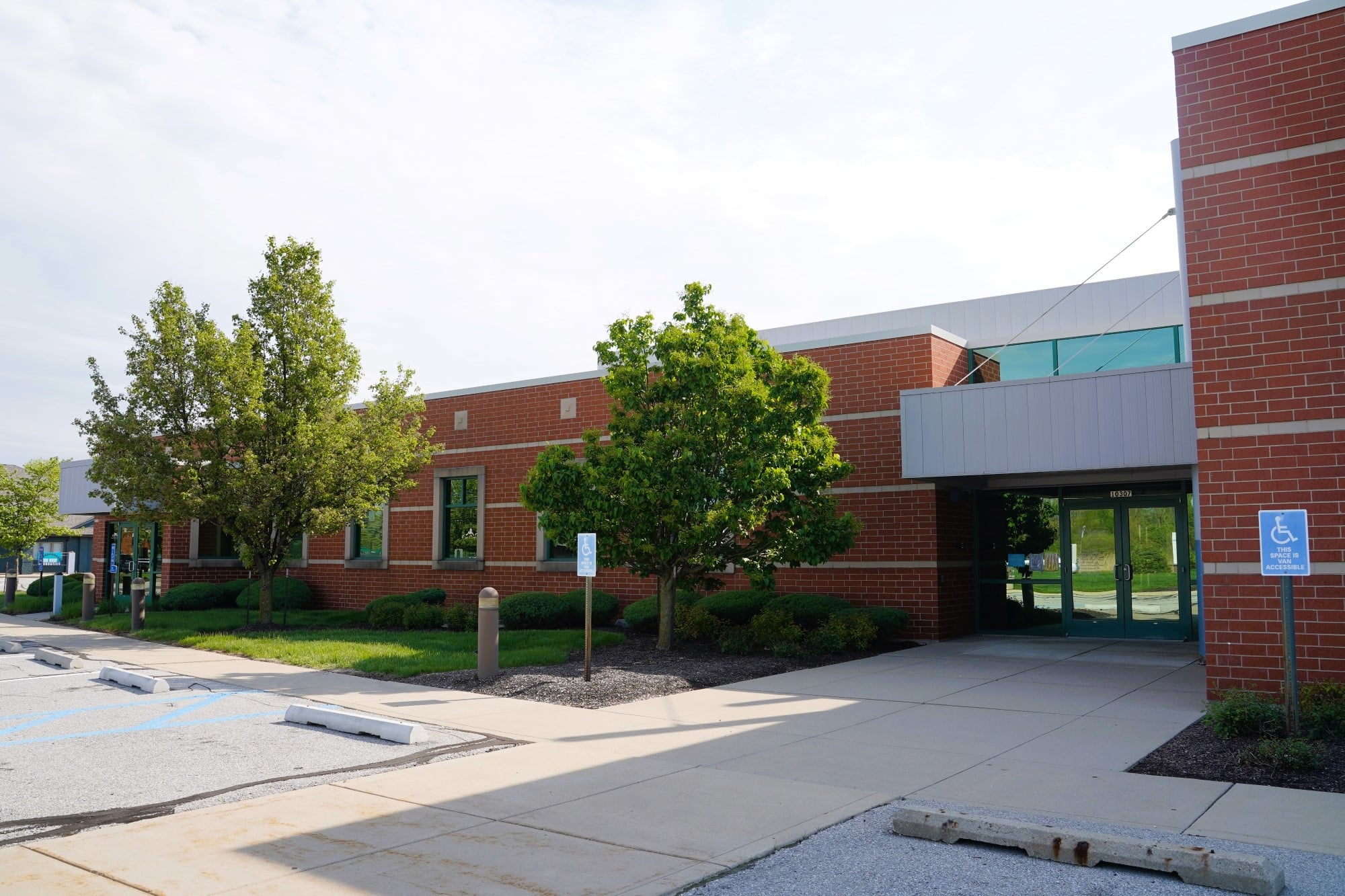 Sturges- Dupont-Auburn Rd Medical Office For Lease Fort Wayne IN 