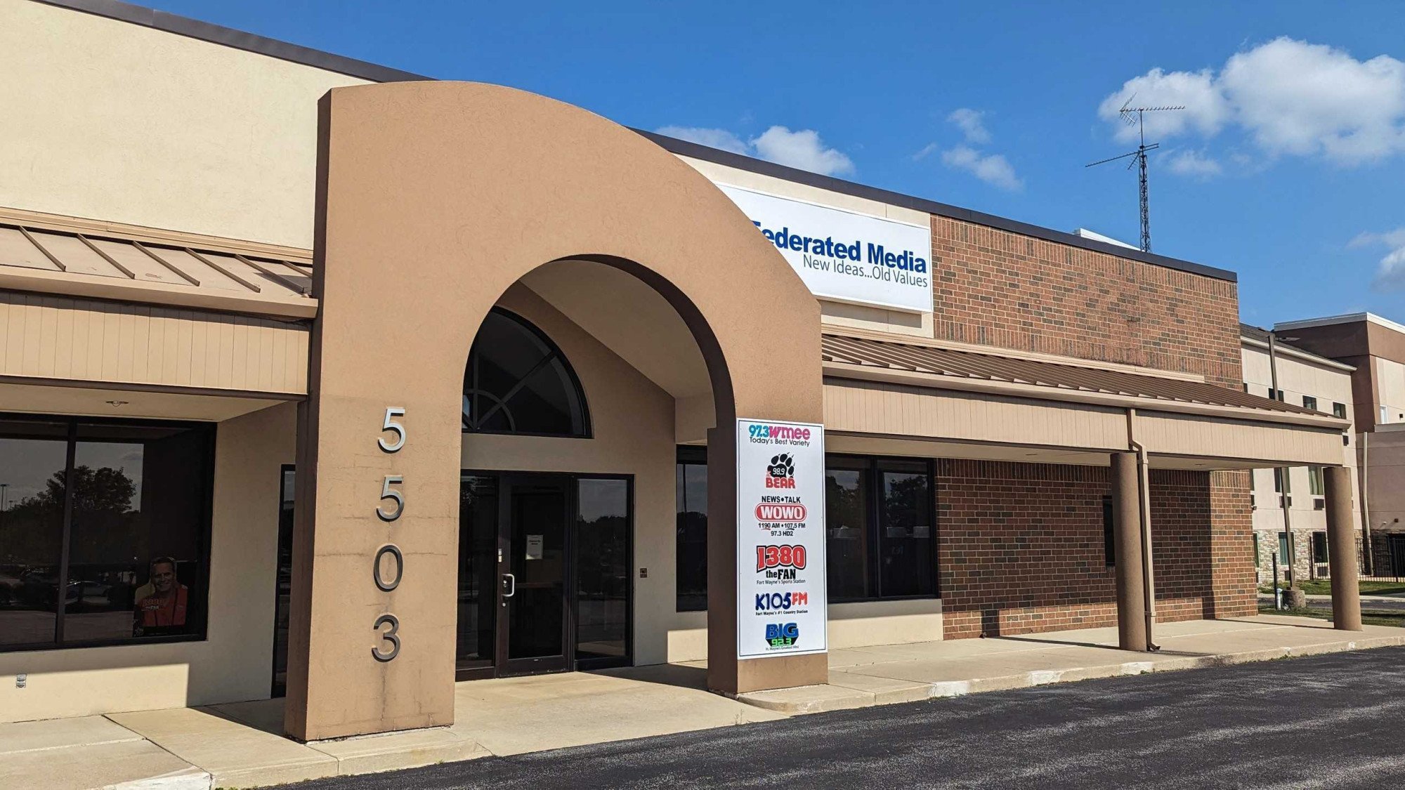 Sturges Property Group - Office Space for lease in southwest fort Wayne indiana Coventry Lane