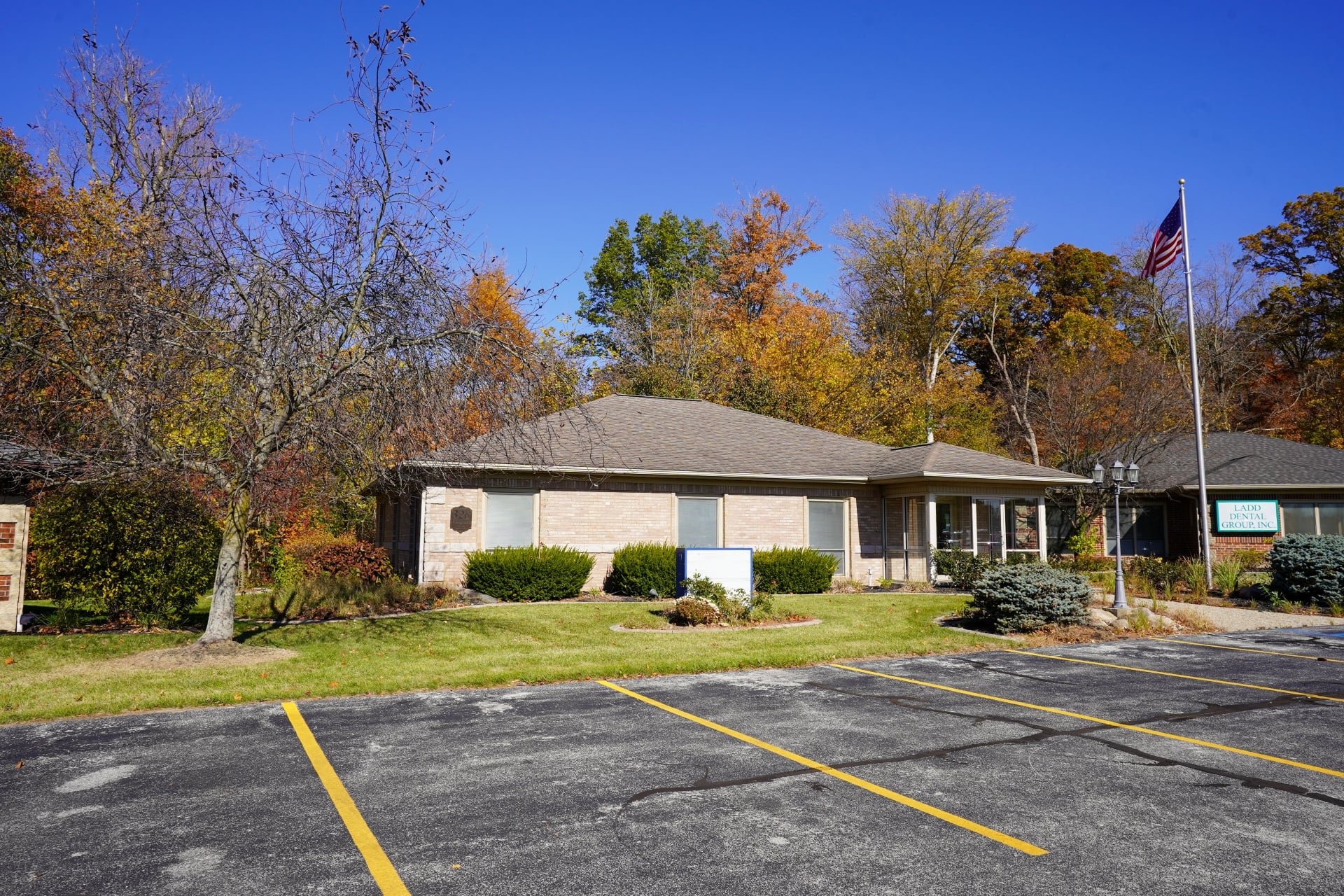 Sturges Property Group - 328 Northpoint Ave, Huntington, IN. Office for lease.