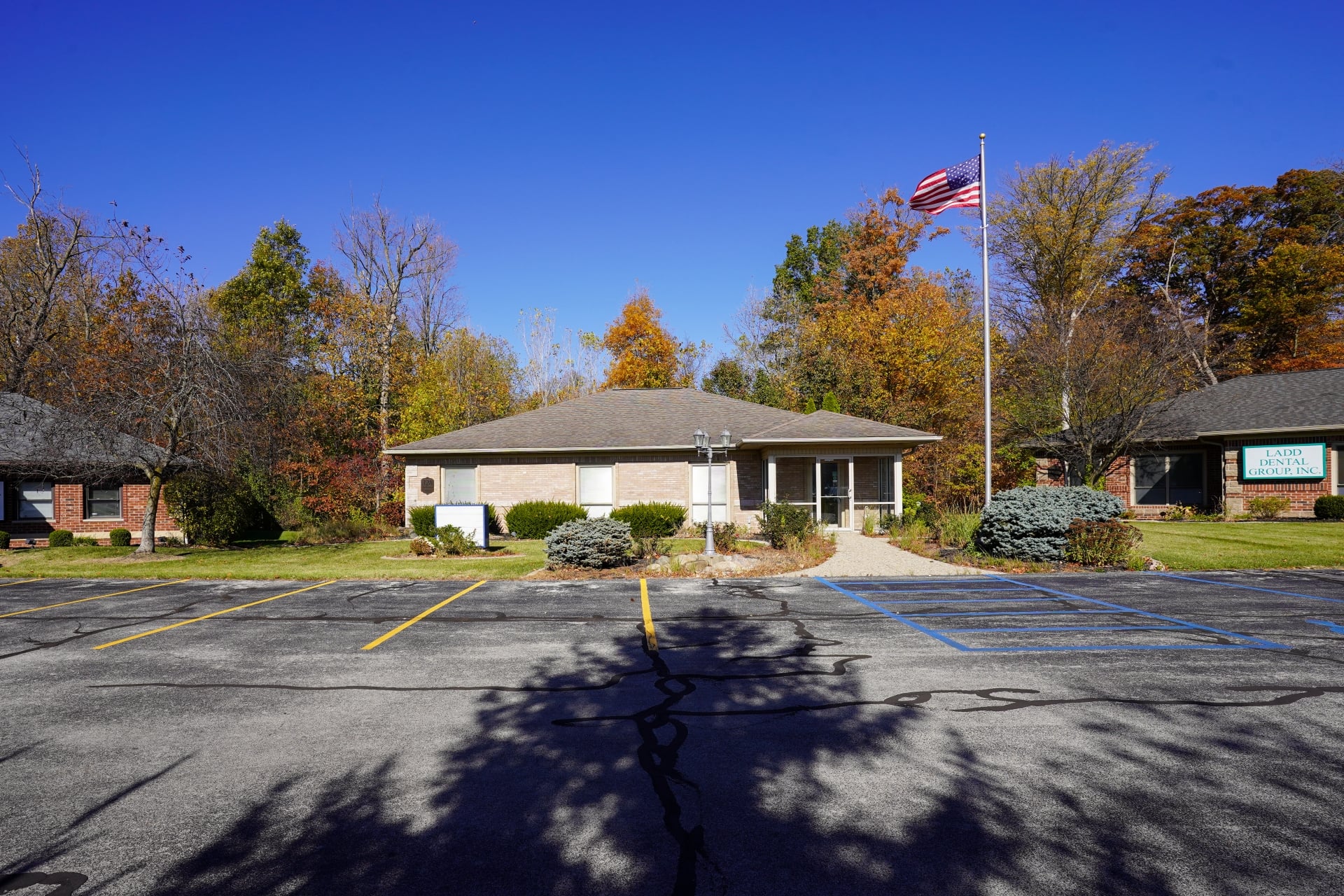 Sturges Property Group - 328 Northpoint Ave, Huntington, IN. Office for lease.