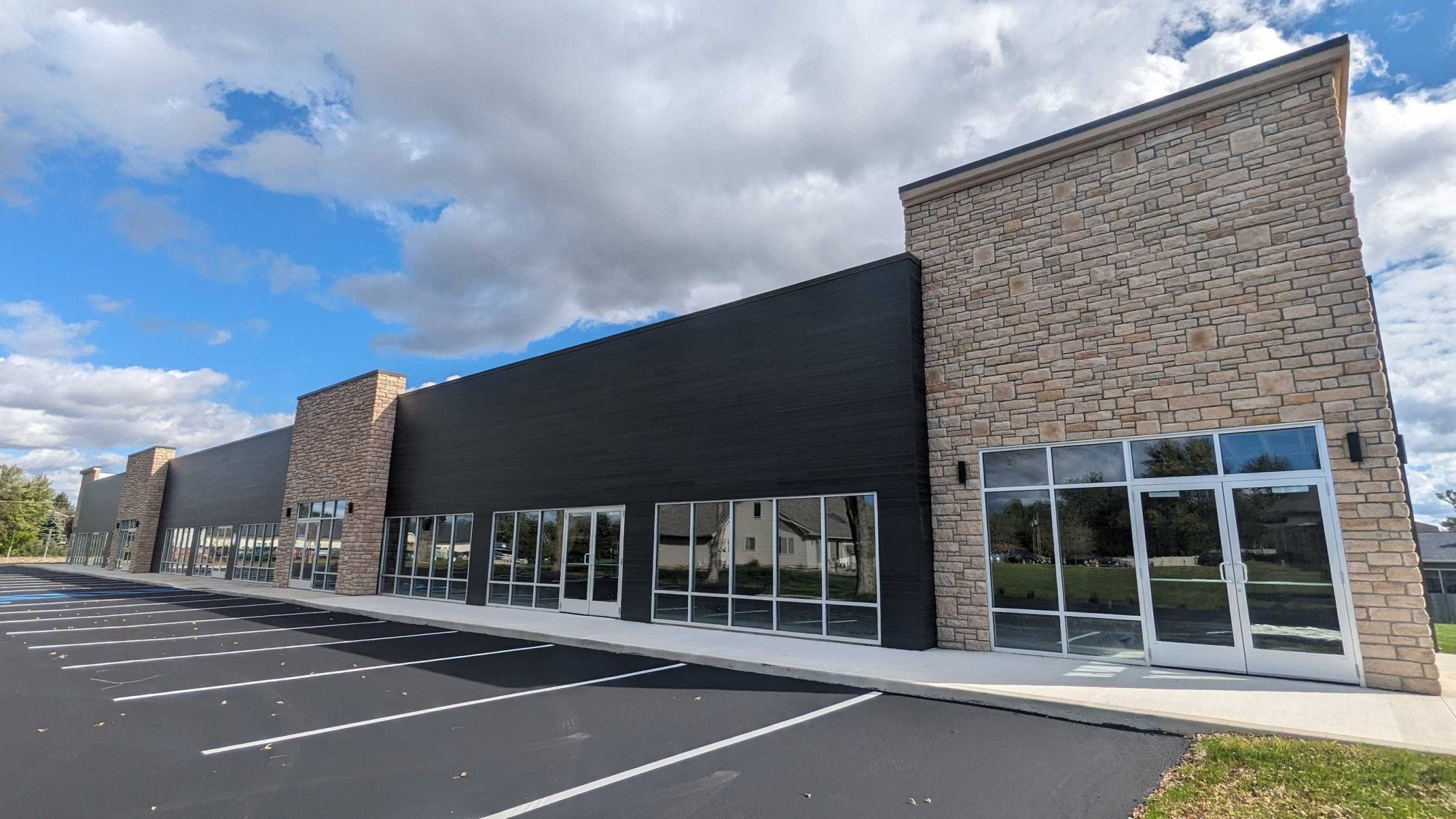 Sturges Property Group - Office building For Lease Illinois Road Fort Wayne IN