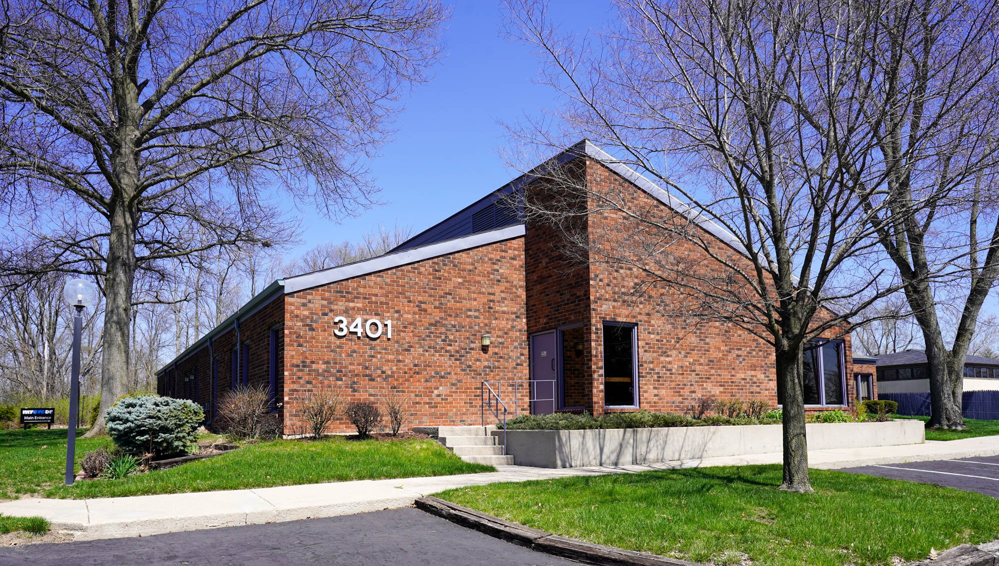 Sturges Property Group - Lake Avenue Office Building for lease in Fort Wayne 46805