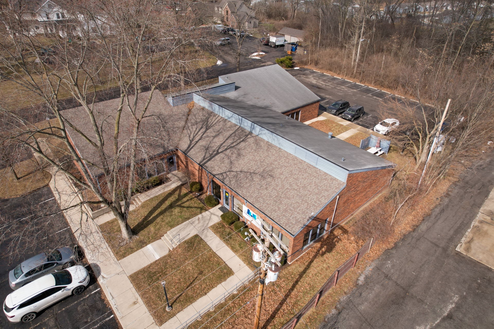 Sturges Property Group - Medical Office For Sale, 3401 Lake Ave, Fort Wayne, IN 46805