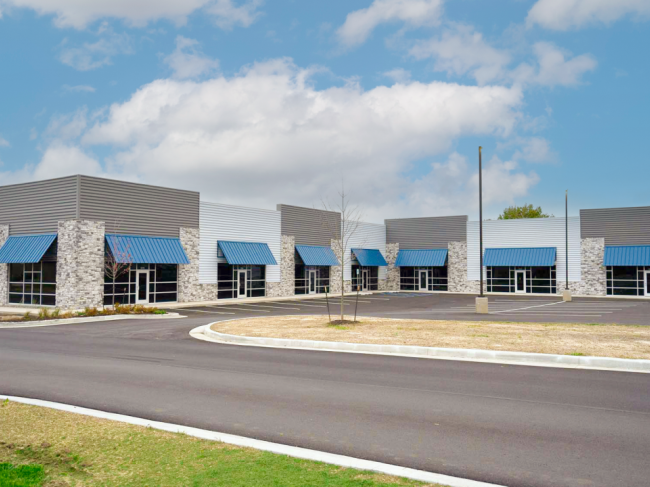 Sturges Property Group - Keystone Industrial Park in Fort Wayne Industrial space for lease